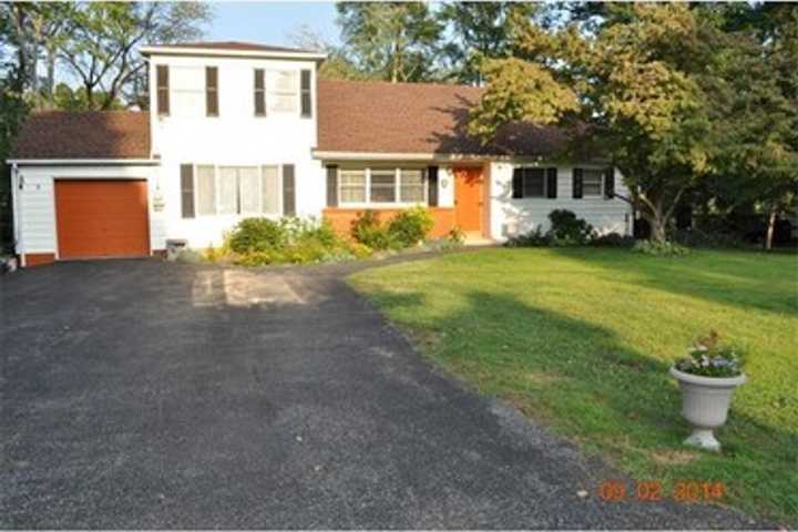 Open Houses In Yorktown This Weekend
