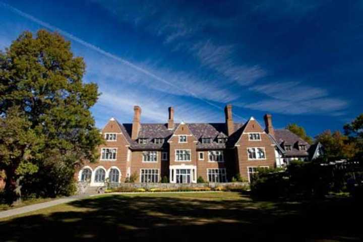 Sarah Lawrence College 