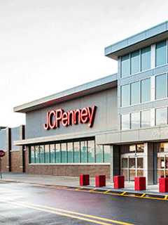 JC Penney Exec Accidentally Emails Sales Figures