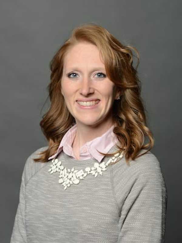 Davenport Ridge 3rd Grade Teacher Goes To The Head Of The Class In Stamford