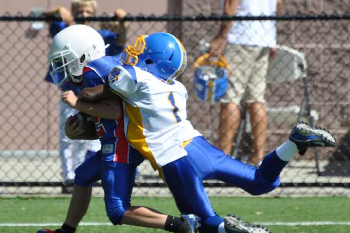 Eastchester Opens Registration For Football, Cheer Candidates