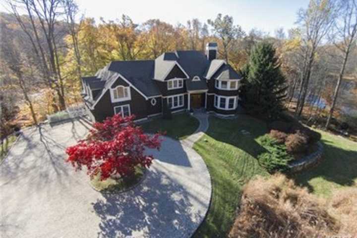 Open Houses In And Around Lewisboro This Weekend
