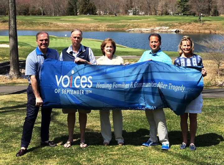 Voices VP of Business Development Frank Fetchet, Event Chair Peter Krieger, Voices Founding Director Mary Fetchet, Woodway Head Golf Pro Mike Crawford and Committee Member Whitney Williams get ready for the outing in June at Woodway CC.