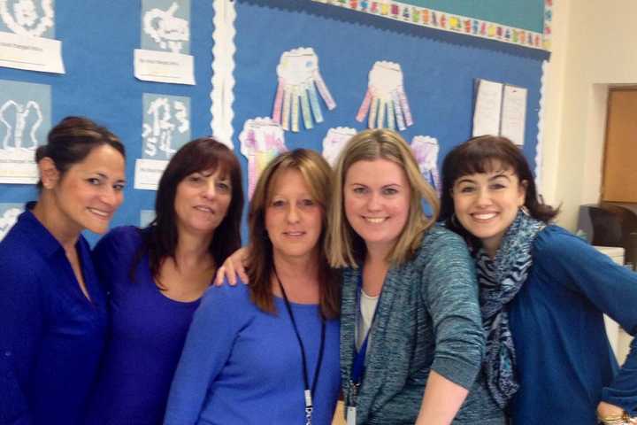 Eastchester Schools Show Blue For Autism Awareness