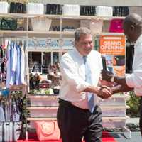 <p>Yonkers Mayor Mike Spano introduces the festivities with Ridge Hill General Manager Andrew Hardy. </p>