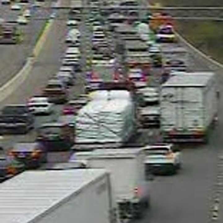 A look at delays on southbound I-87.