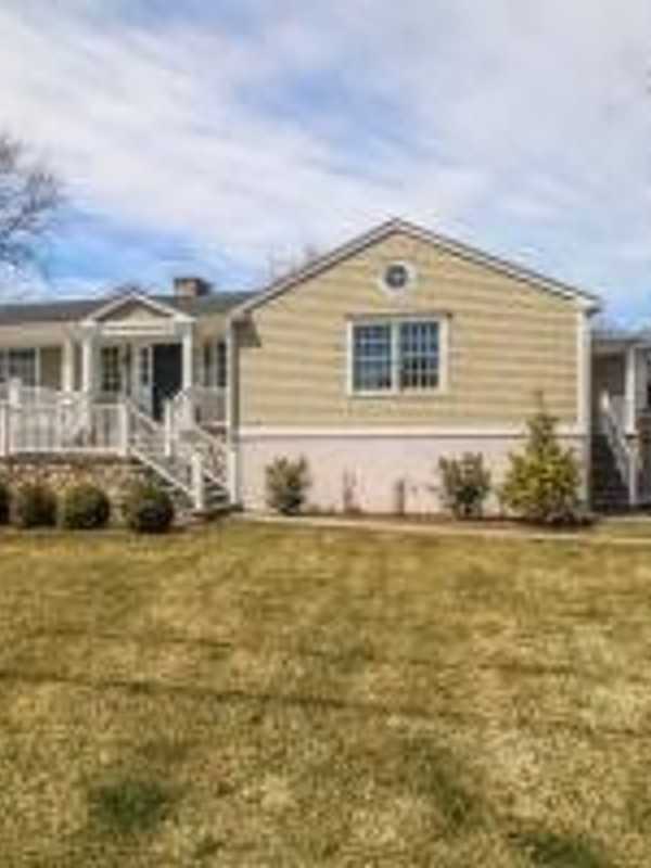 Open Houses In Darien This Weekend