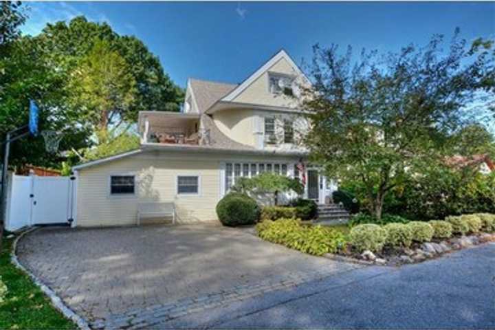 Open Houses In Bronxville This Weekend