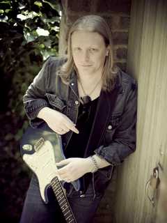 Matt Schofield To Perform, Teach Guitar Master Class In Ridgefield