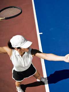 Mount Kisco's Saw Mill Club Offers Three Tennis Tips for Beginners
