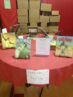 Illustrator Raúl Colón Inspires Chapel School Students