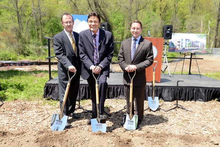 From left,  Hastings-on-Hudson Village Mayor Peter Swiderski, GDC Founder and Principal Martin Ginsburg and Westchester County Executive Rob Astorino.