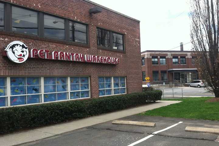 Pet Pantry, Neighbors Fight Eversource Plans In Greenwich 