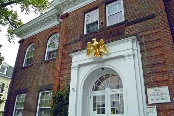 Voter Guide: Races For School Board, Finance Board On Ballot In Ridgefield