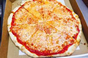 Armonk's Broadway North Finalist In DVlicious Pizza Contest
