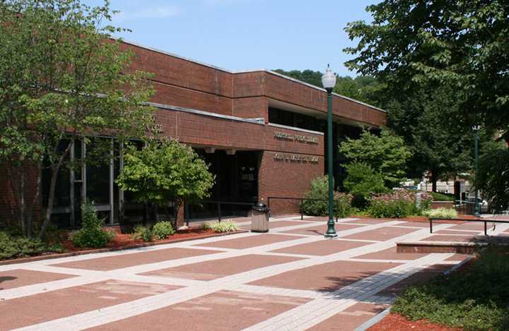 Peekskill&#x27;s Field Library will offer a program for teens on resume writing.