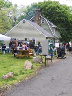 Play With Animals, Take Nature Walks At Weinberg Center In Scarsdale