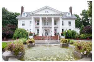 Harrison Resident Opens Restaurant In Briarcliff