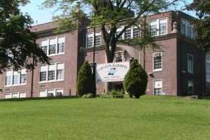 Croton-Harmon HS Football Forfeits Game After Drugs Found In Locker Room