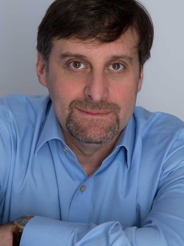 Author Matthew Palmer Speaks At Darien Library