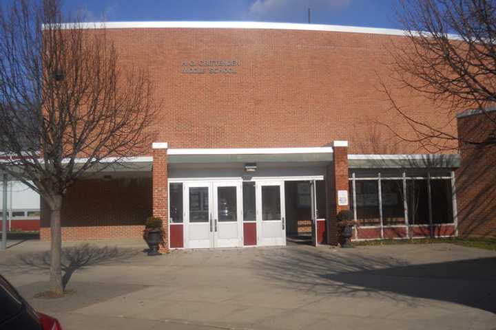 Crittenden Middle School Sponsors 'Power Of One Day'