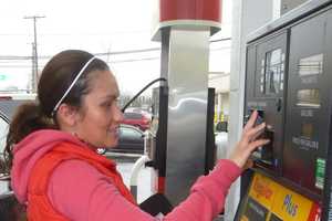 Best Gas Prices In And Around Darien
