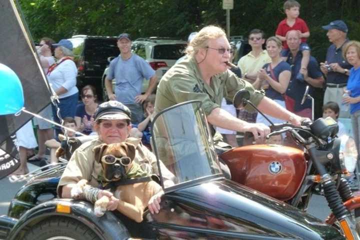 Darien, Celebrate Memorial Day With Local Parades