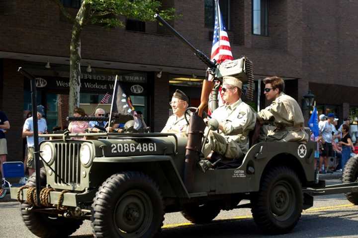 Wilton, Celebrate Memorial Day With Local Parades