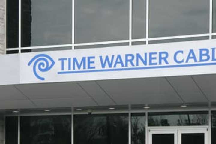 Charter Reaches Deal To Buy Time Warner Cable