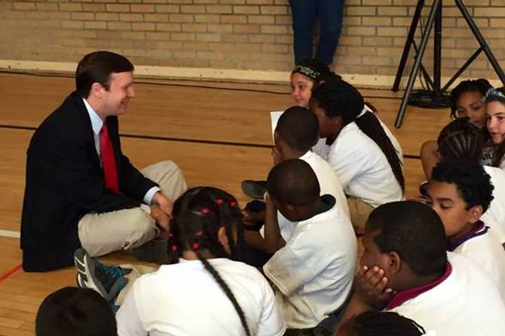 Murphy Speaks On Conservation At Bridgeport's Park City Magnet School