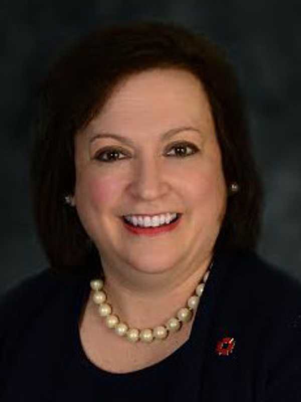 Ruzzi Named Branch Manager In Thornwood For The Westchester Bank