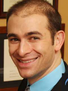 Phelps Physician Hands Out Facts On Carpal Tunnel