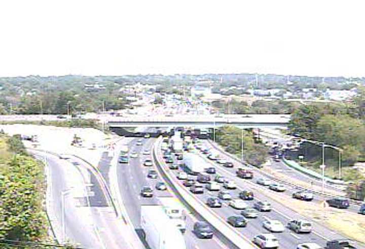 Traffic is congested on I-95 back to Stuart Avenue. 