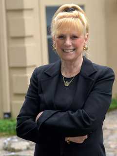Larchmont's Real Estate Broker Gay Rosen Featured In 'Top Agent Magazine'