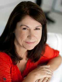 Former 'Soap' Actress From Redding Stars At Wilton Playhouse