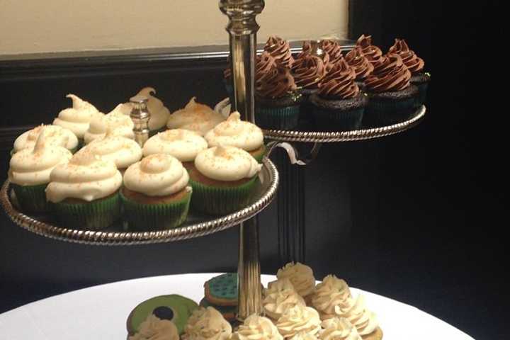 Vicky's Cake Bar Competes For Grant To Open Cupcake Shop In Yorktown