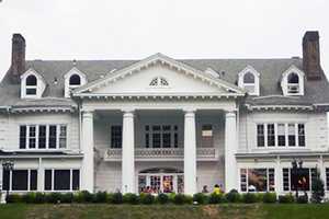 Business Owners To Mingle At The Briarcliff Manor Event