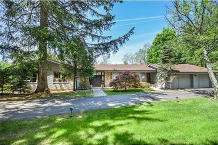 Open Houses In Armonk This Weekend