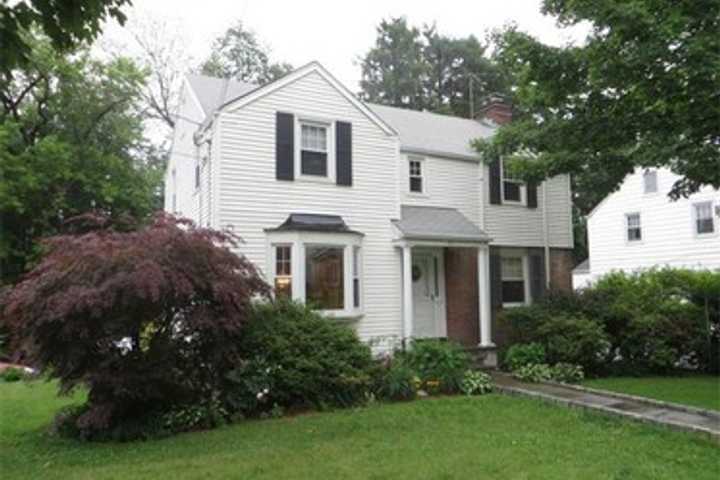 Open Houses In White Plains This Weekend