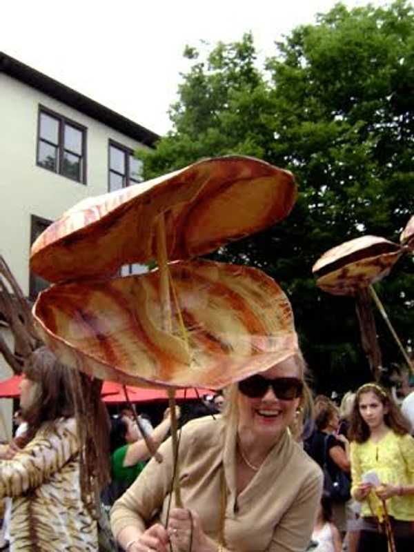 Realtor Wins Volunteer Of Year Award From Katonah Museum Of Art