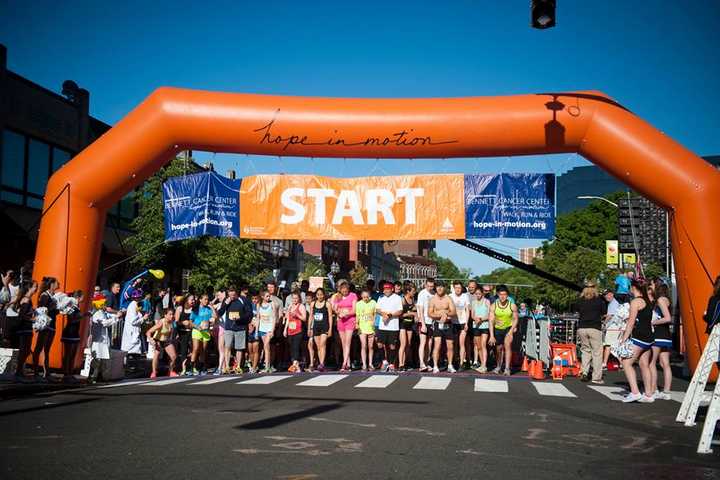 Darien Woman Chairs Sunday's Hope In Motion Walk/Run In Stamford