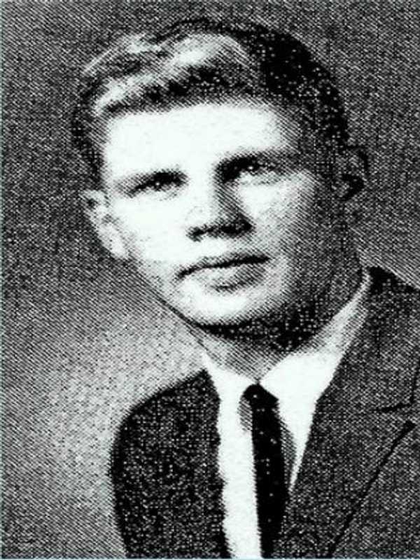 Schumer Pushes For Tarrytown Native To Get Name On Vietnam Memorial Wall