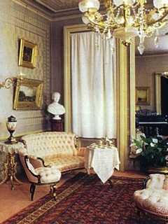 New Rochelle Library Events Include Scrapbooking, Twain House Tour