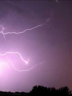 Armonk Will See Thunderstorms Monday Night; Tornadoes Possible North