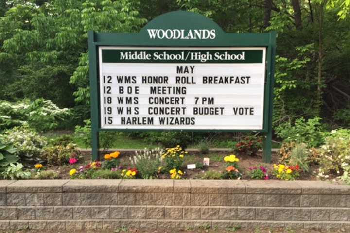Woodlands High Junior Upgrades Greenburgh Campus With Flowers