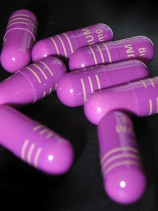 Data Suggests Link Between Heartburn Drugs, Heart Attacks