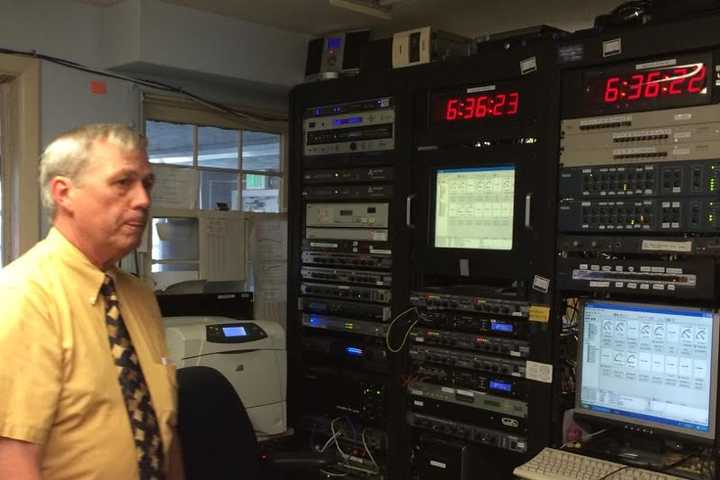 WSHU Shutting Down Stamford Radio Station Due To Low Numbers