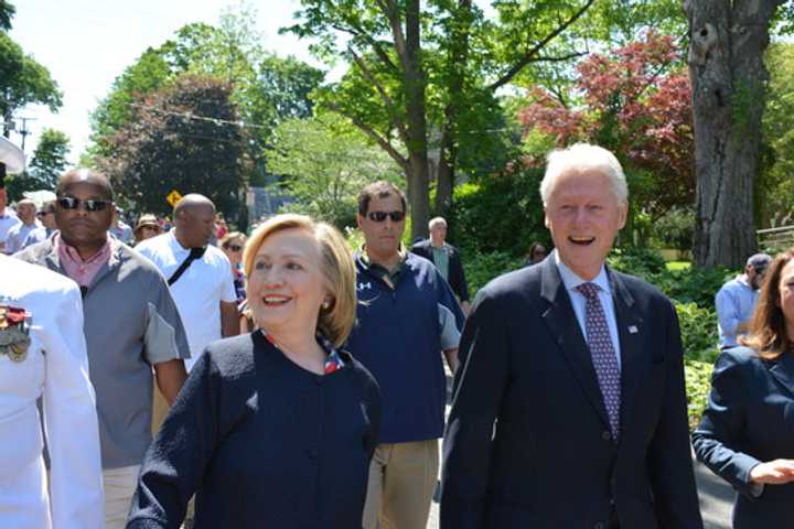 Hillary Rodham Clinton promised in her speech Saturday to close the income gap in the U.S.