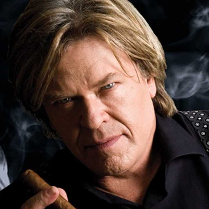 Ron White of the Blue Collar comedy phenomenon performs his Moral Compass Tour in two shows: 7 and 9:30 p.m. on Thursday, Nov. 15, at the Ridgefield Playhouse.