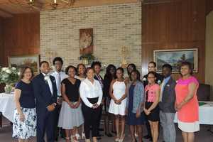 Westchester Links Awards Scholarships To Woodlands Students